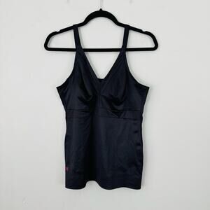 Ruby Ribbon High Compression V Neck Tank Black Womens Size 40